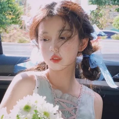不被承认的存在海报